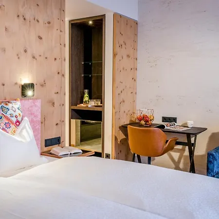 Zur Pfeffermühle Hotel Sankt Anton am Arlberg