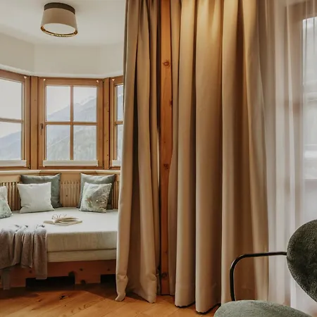 Hotel Zur Pfeffermuehle St. Anton am Arlberg